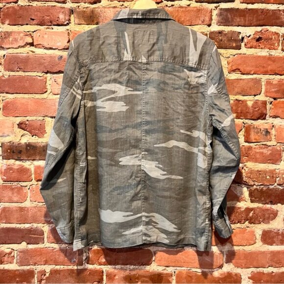 Rails Everett in Camo Size Small Linen/Rayon Blend Button Up Blouse - Picture 7 of 8